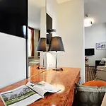 423 W Pieciogwiazdkowym Royal Tulip Plaza 200 M Dobruk Apartmán