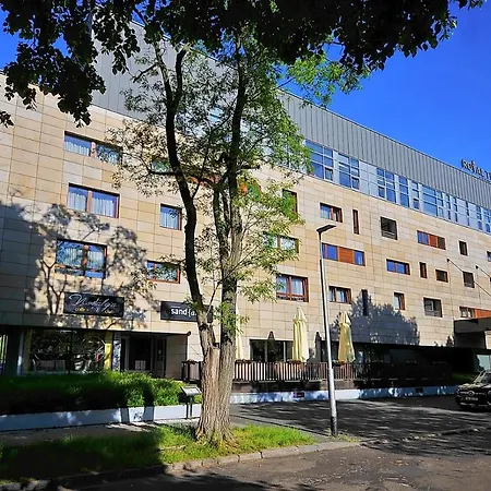 423 W Pieciogwiazdkowym Royal Tulip Plaza 200 M Dobruk Apartamento *