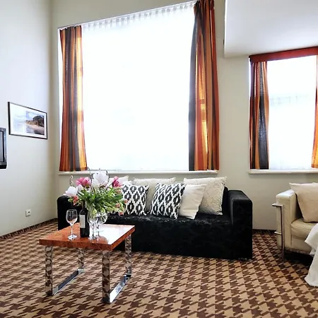 423 W Pieciogwiazdkowym Royal Tulip Plaza 200 M Dobruk Apartamento