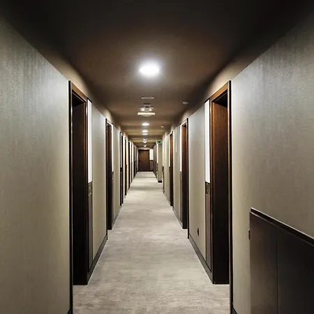 423 W Pieciogwiazdkowym Royal Tulip Plaza 200 M Dobruk