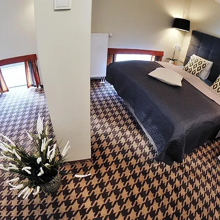 423 W Pieciogwiazdkowym Royal Tulip Plaza 200 M Dobruk Apartamento