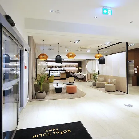 423 W Pieciogwiazdkowym Royal Tulip Plaza 200 M Dobruk Apartamento *